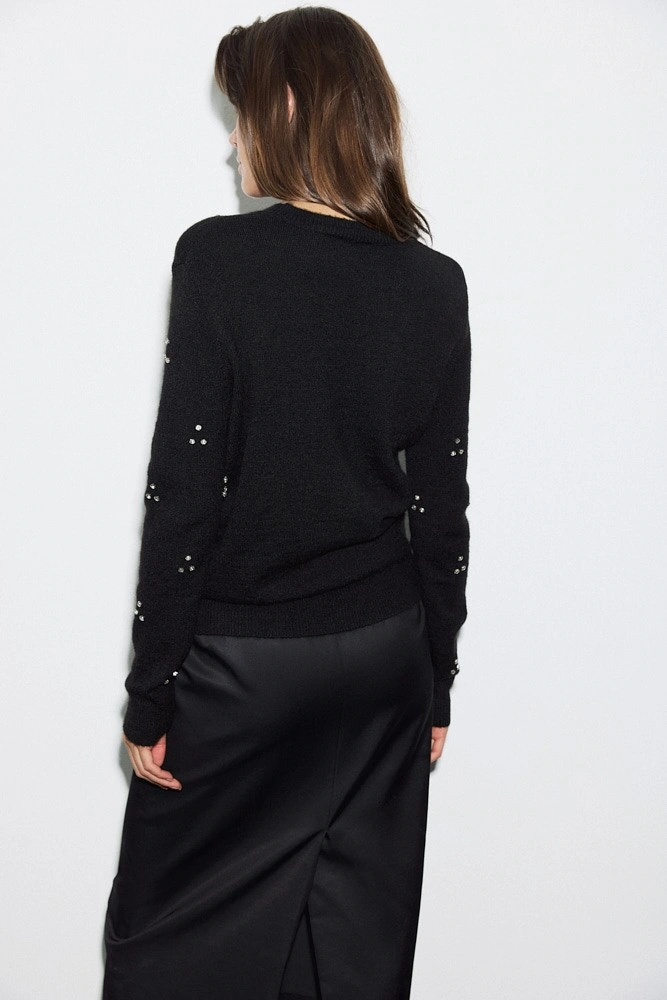 Джемпер со стразами