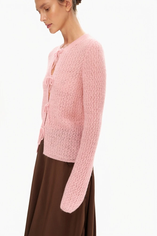 Кардиган ажурной вязки c альпака