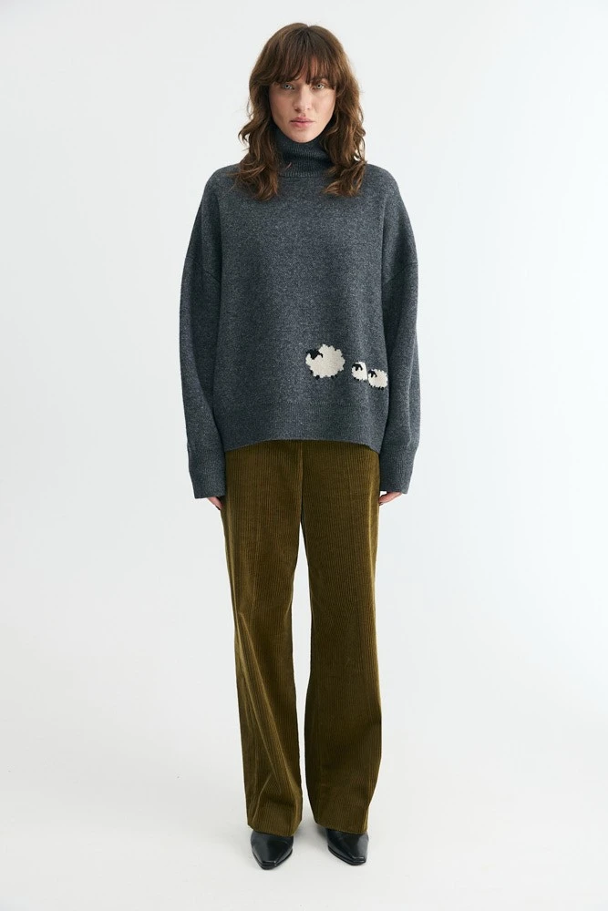 Свитер оверсайз из шерсти с принтом