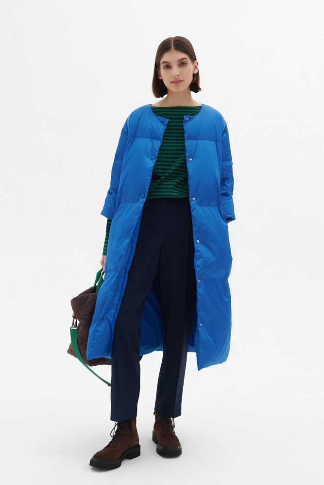 Пуховик с укороченным рукавом и трикотажными деталями