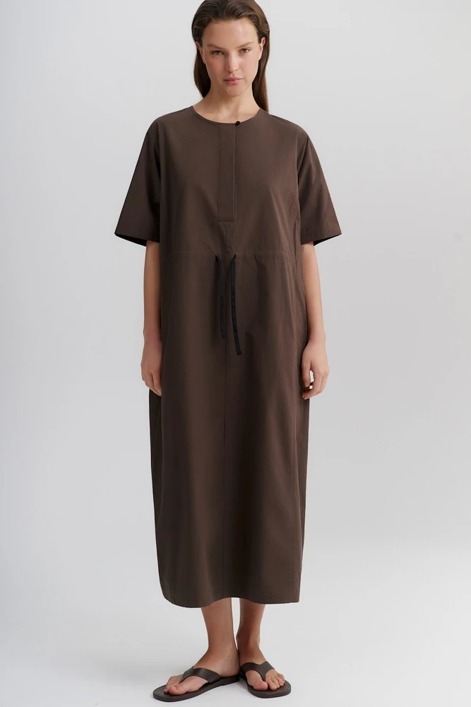 Платье миди с коротким рукавом из хлопка