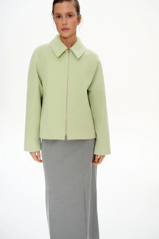 Пальто укороченное из шерсти с кашемиром