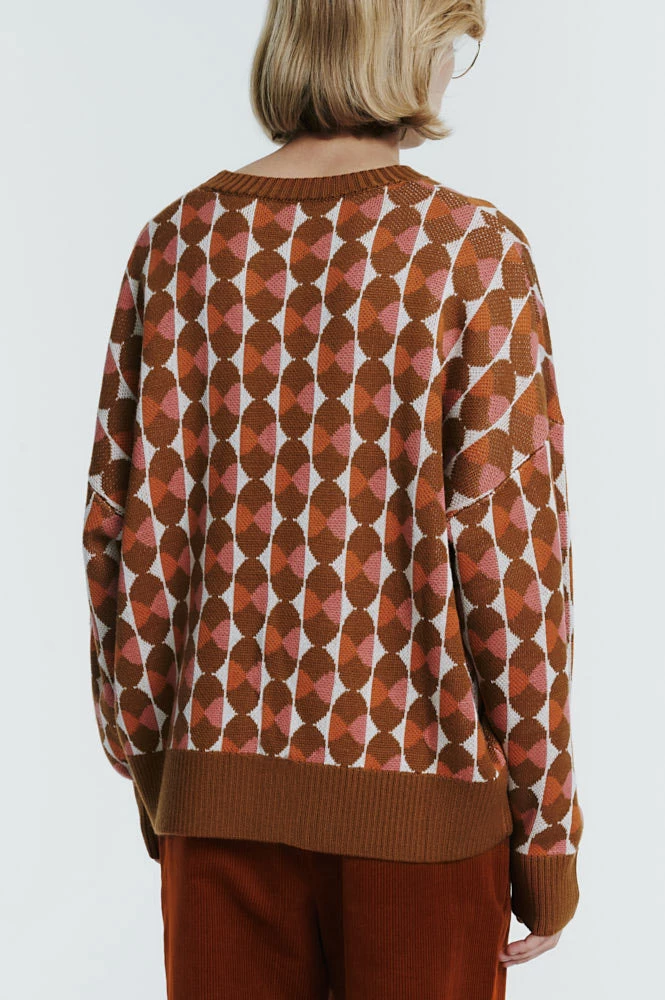 Джемпер жаккард с геометрическим узором