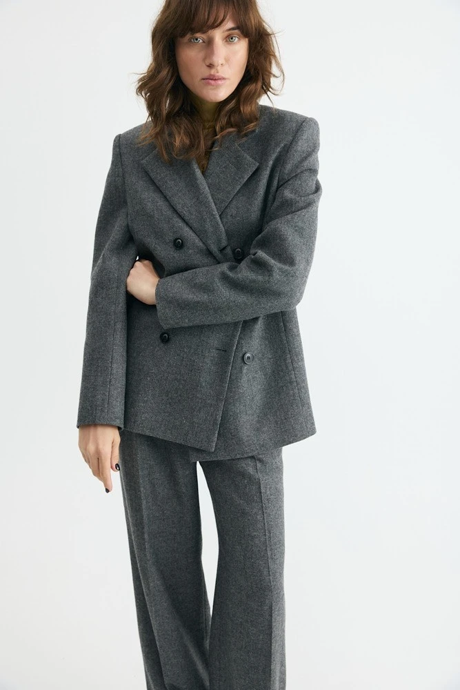 Жакет двубортный из фактурной шерсти