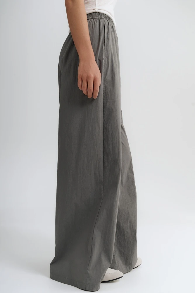 Брюки широкие с эластичным поясом из хлопка