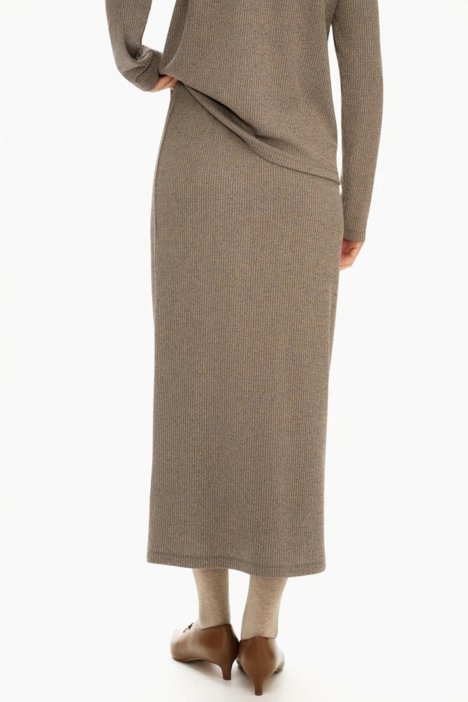 Юбка миди из трикотажа