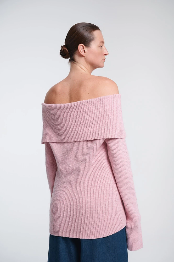 Джемпер с открытыми плечами из хлопка