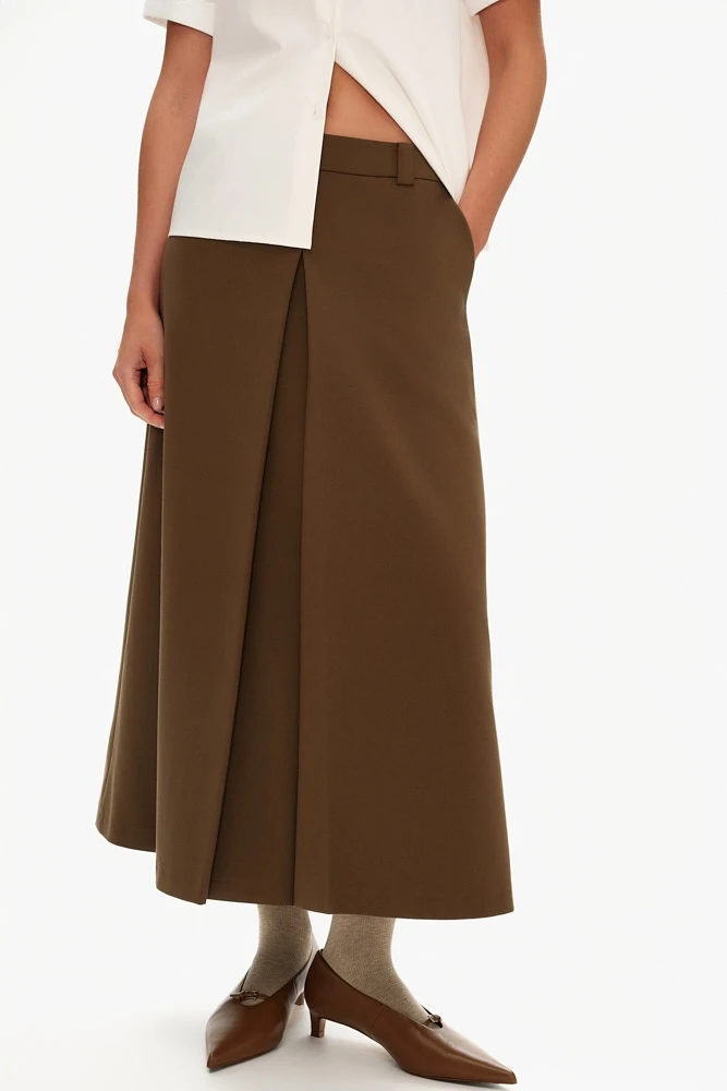 Юбка миди А-силуэта со складками