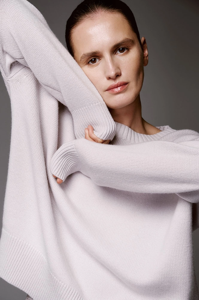 Свитер оверсайз с круглой горловиной из шерсти и кашемира