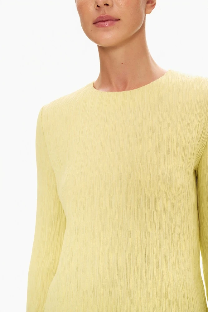 Лонгслив из фактурной ткани