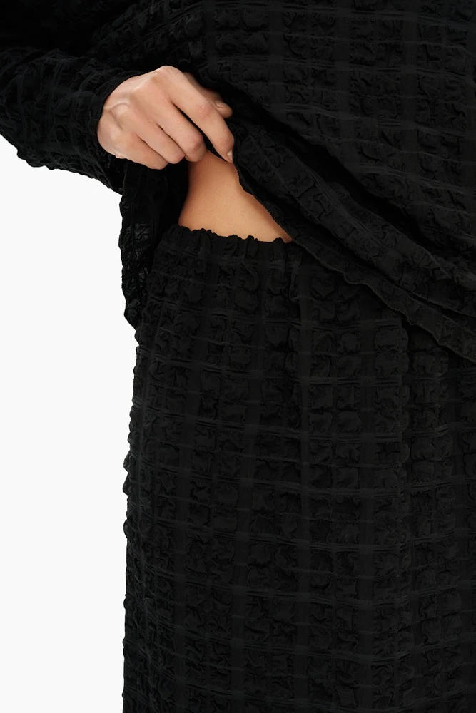 Юбка миди из фактурной ткани