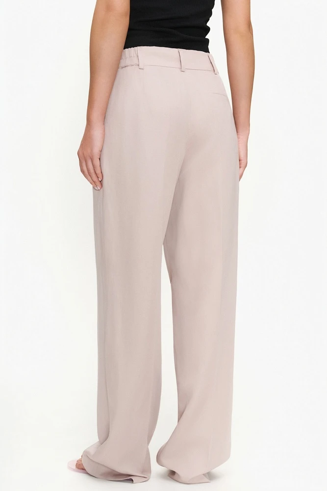 Брюки прямого кроя изо льна