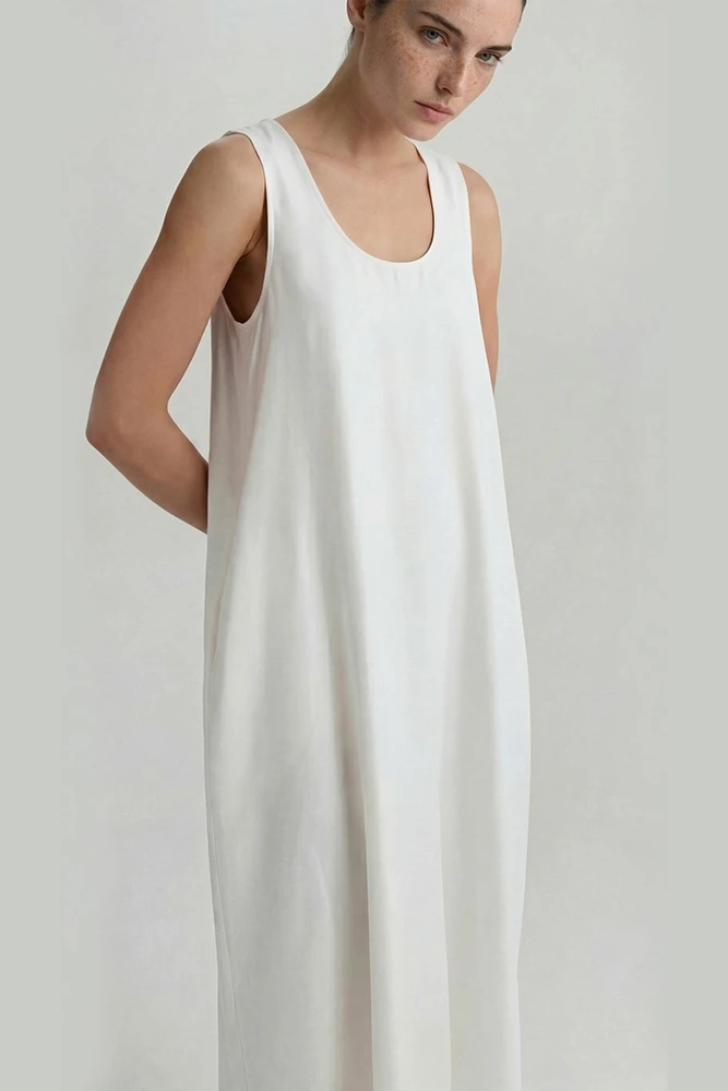 Платье миди О-силуэта