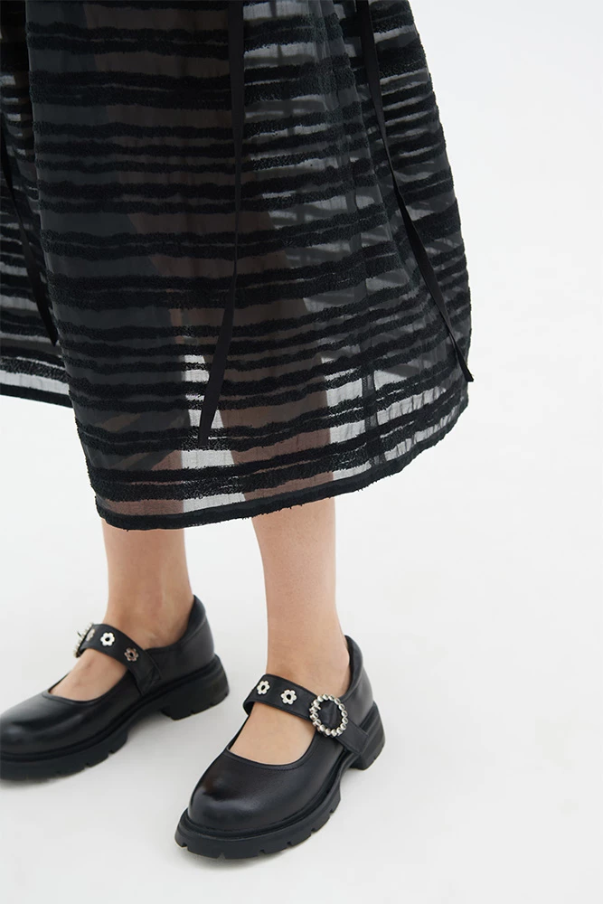 Юбка миди с встречными складками