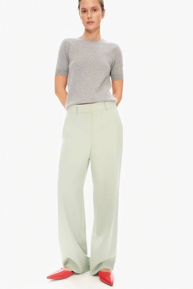 Джемпер с коротким рукавом с кашемиром