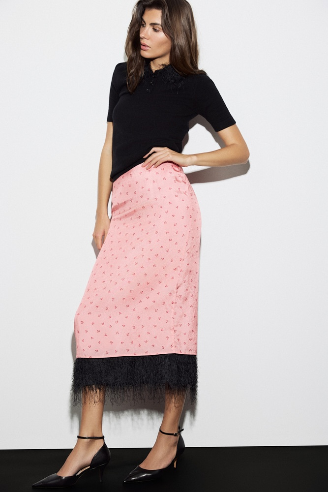 Юбка миди с цветочным принтом и бахромой