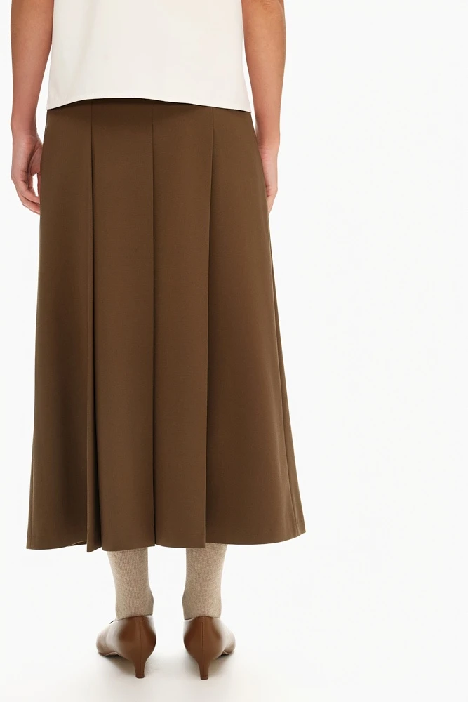 Юбка миди А-силуэта со складками