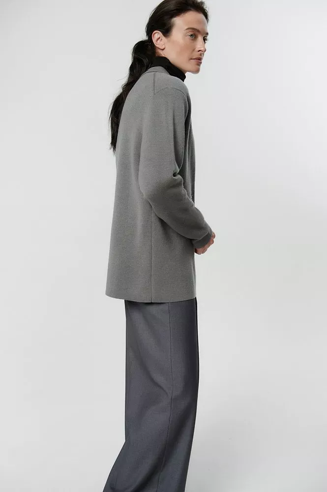 Жакет вязаный с мерсиризованной шерстью