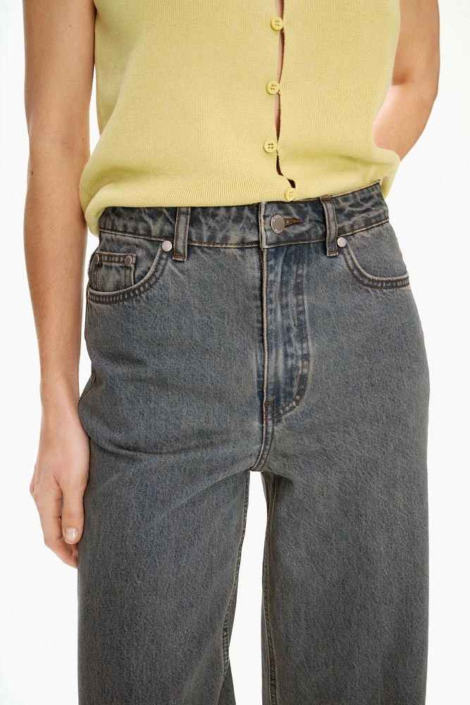 Джинсы Straight с тинтом