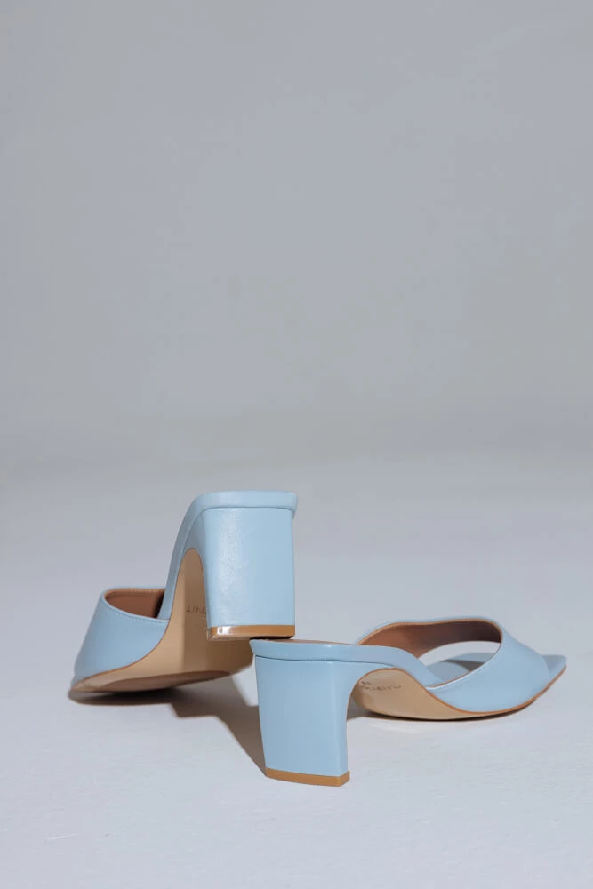 Мюли с квадратным мысом