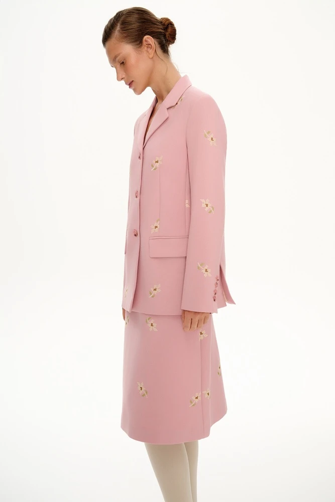 Жакет однобортный с вышивкой