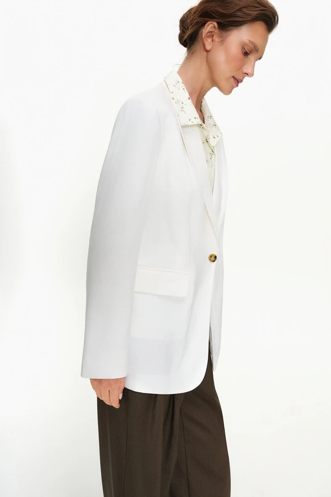 Жакет однобортный изо льна