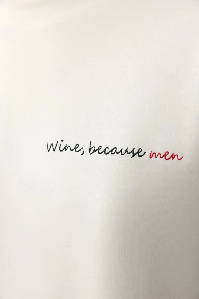 Свитшот из смесового хлопка с вышивкой Wine, because men Свитшот из смесового хлопка с вышивкой Wine, because men