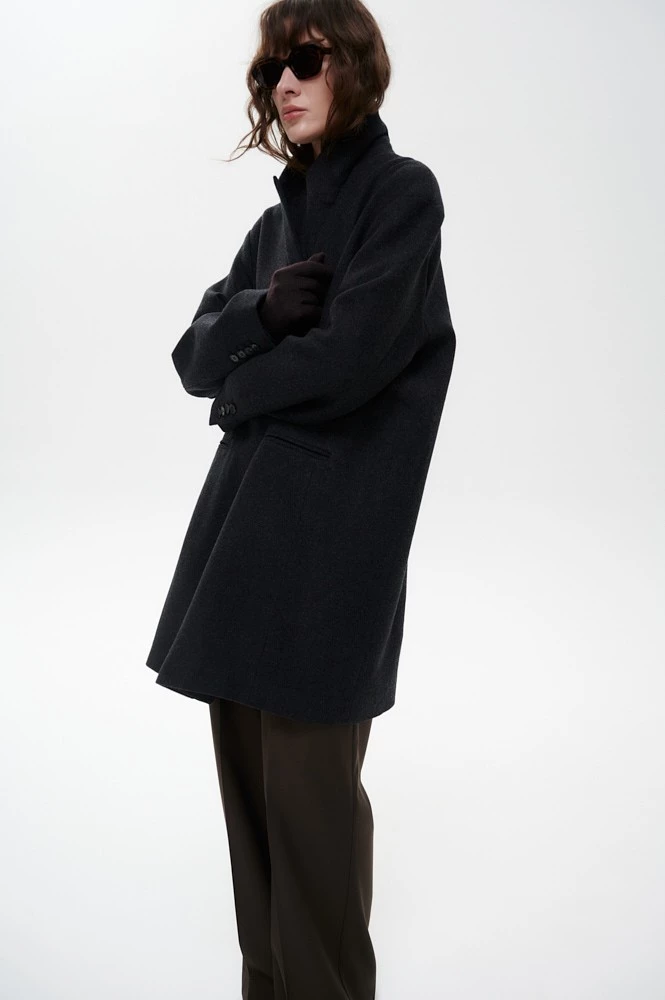 Пальто средней длины  из шерсти