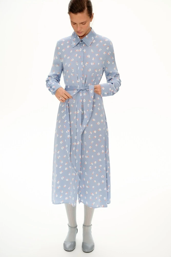Платье-рубашка миди с поясом