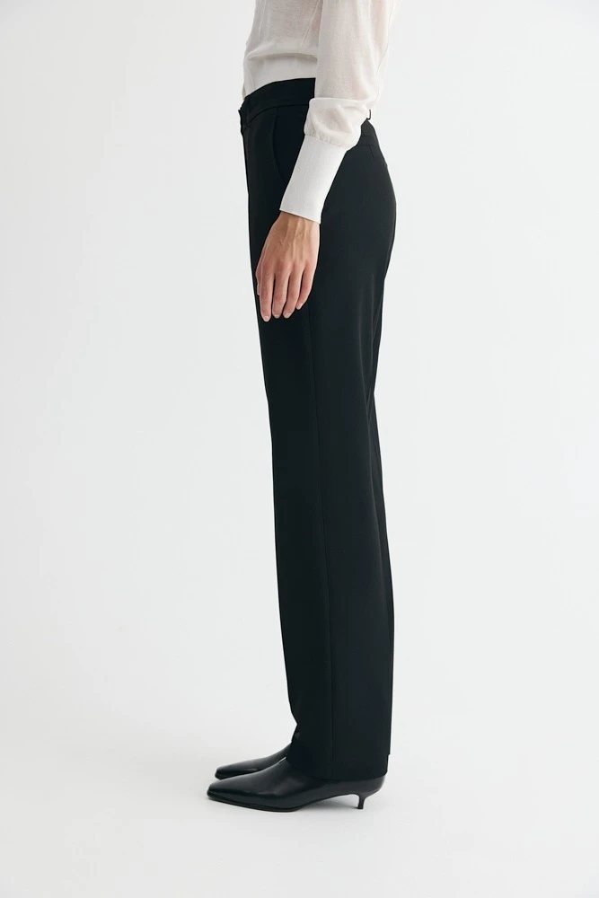 Брюки-сигаретки