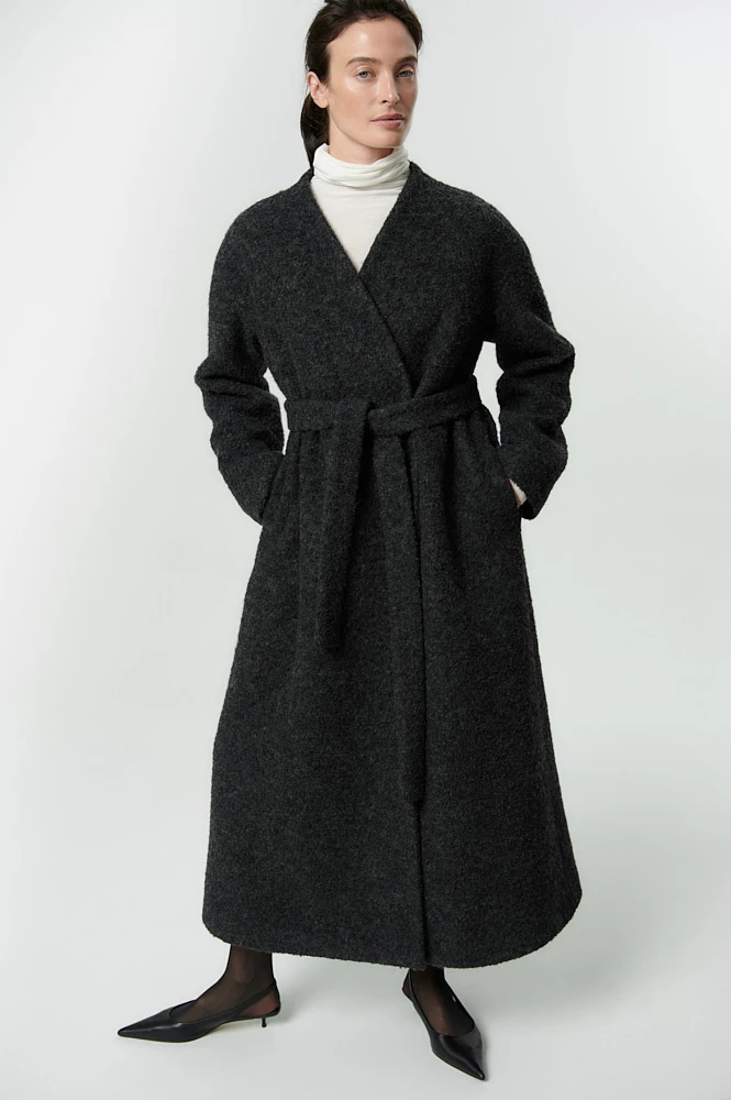 Пальто макси утепленное из шерсти