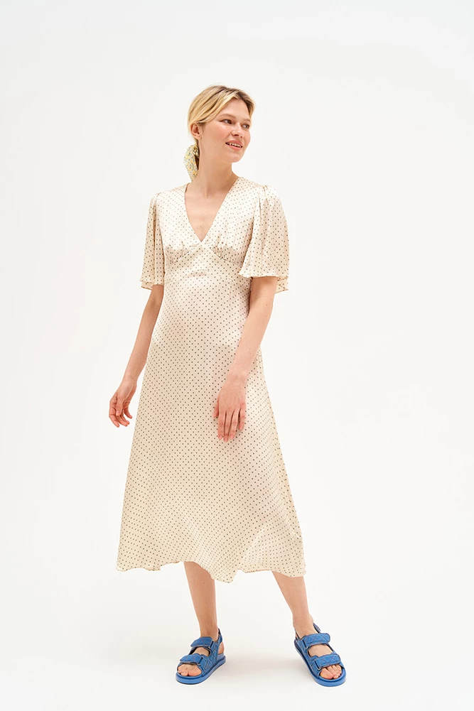 Платье с фигурной кокеткой