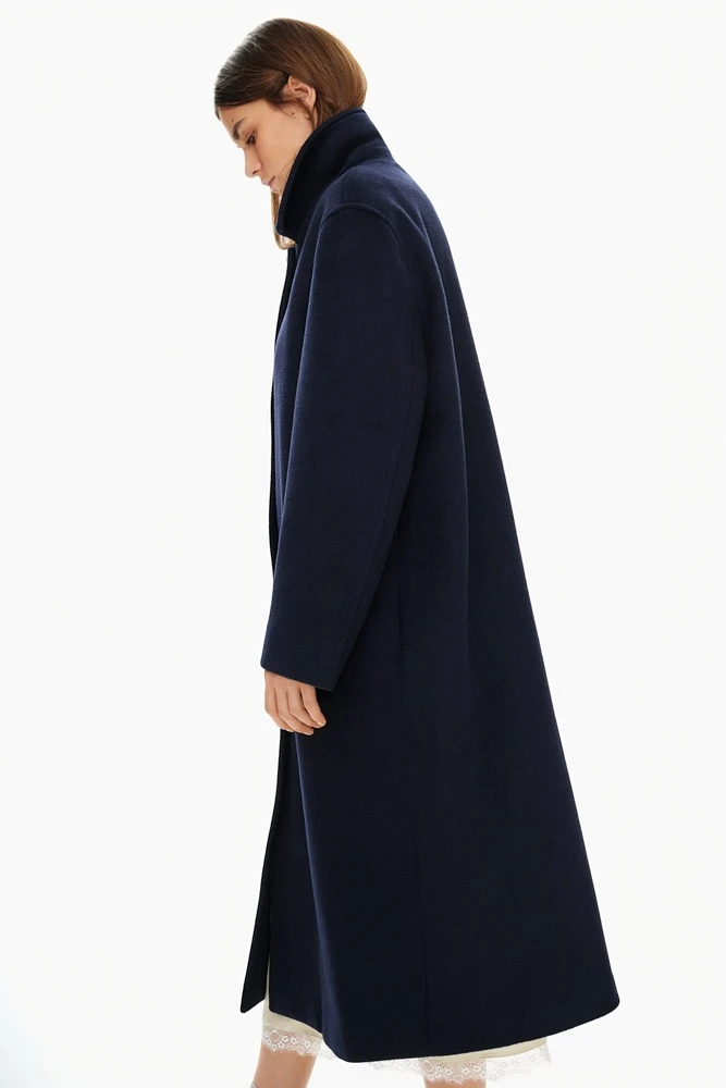 Пальто однобортное с отложным воротником из шерсти