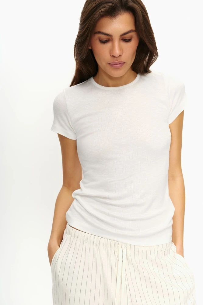 Футболка облегающая из вискозного трикотажа