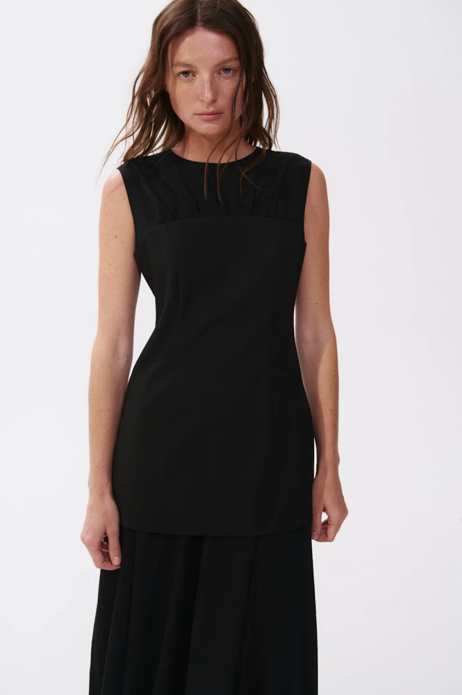 Топ приталенный с итальянской фактурной вискозой