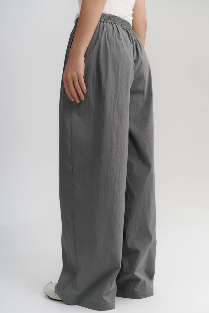 Брюки широкие с эластичным поясом из хлопка