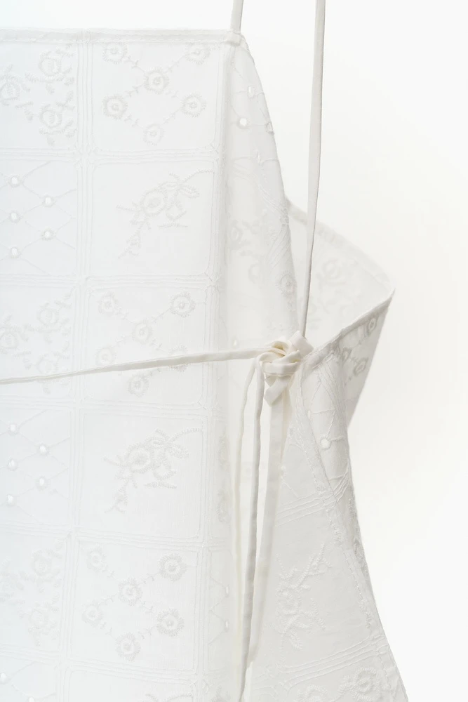 Топ на тонких бретелях из хлопка Broderie Anglaise