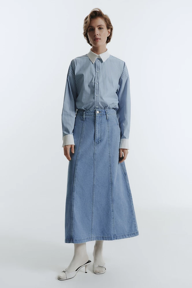 Рубашка с контрастными манжетами и воротником 