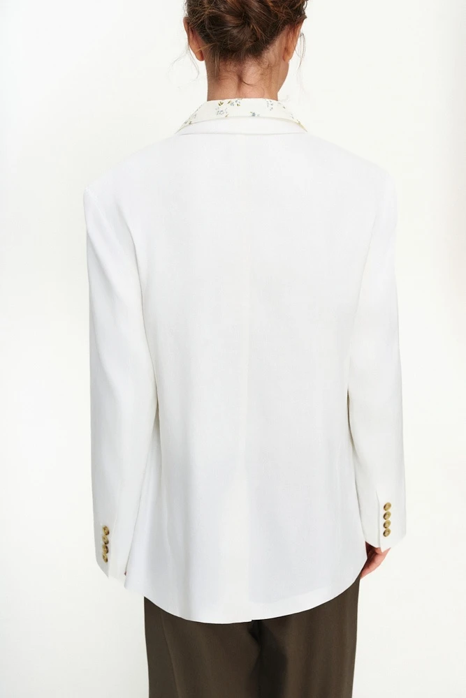 Жакет однобортный изо льна