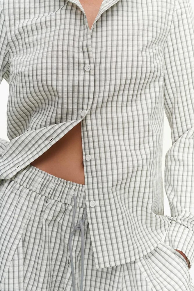 Рубашка малообъемная из хлопка в клетку