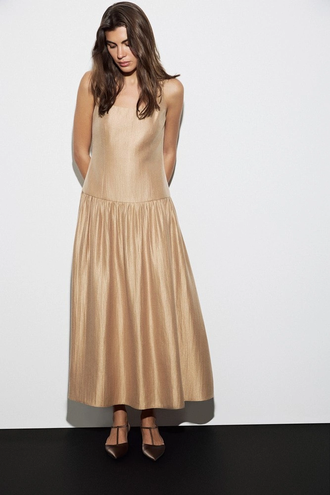 Платье миди с заниженной талией