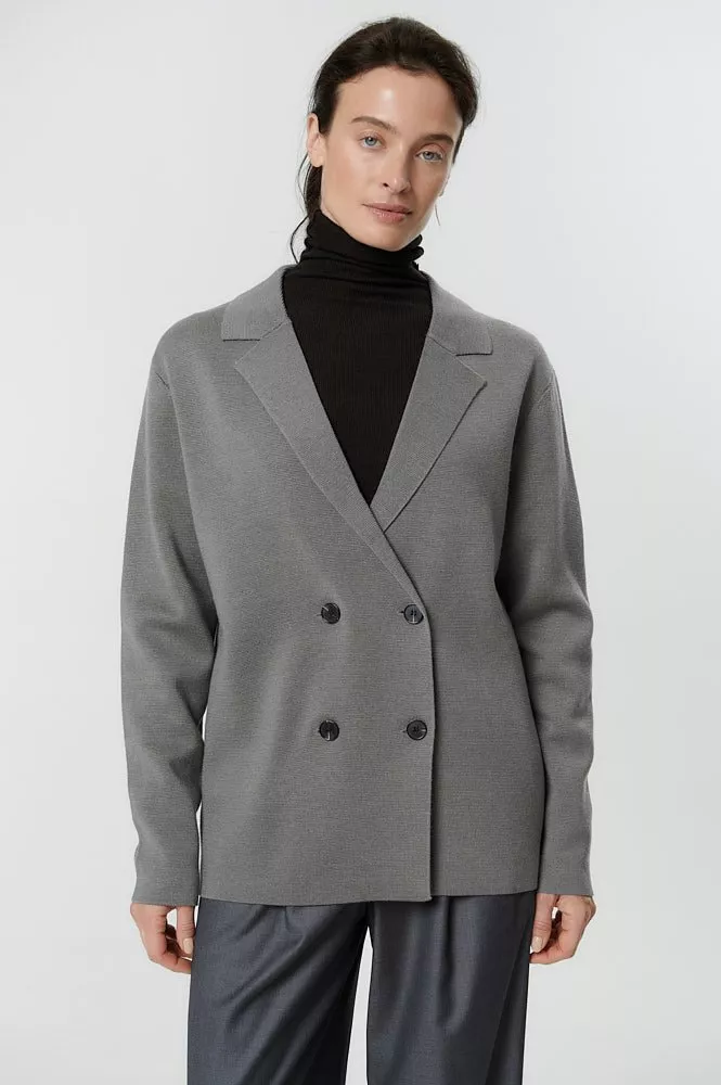 Жакет вязаный с мерсиризованной шерстью