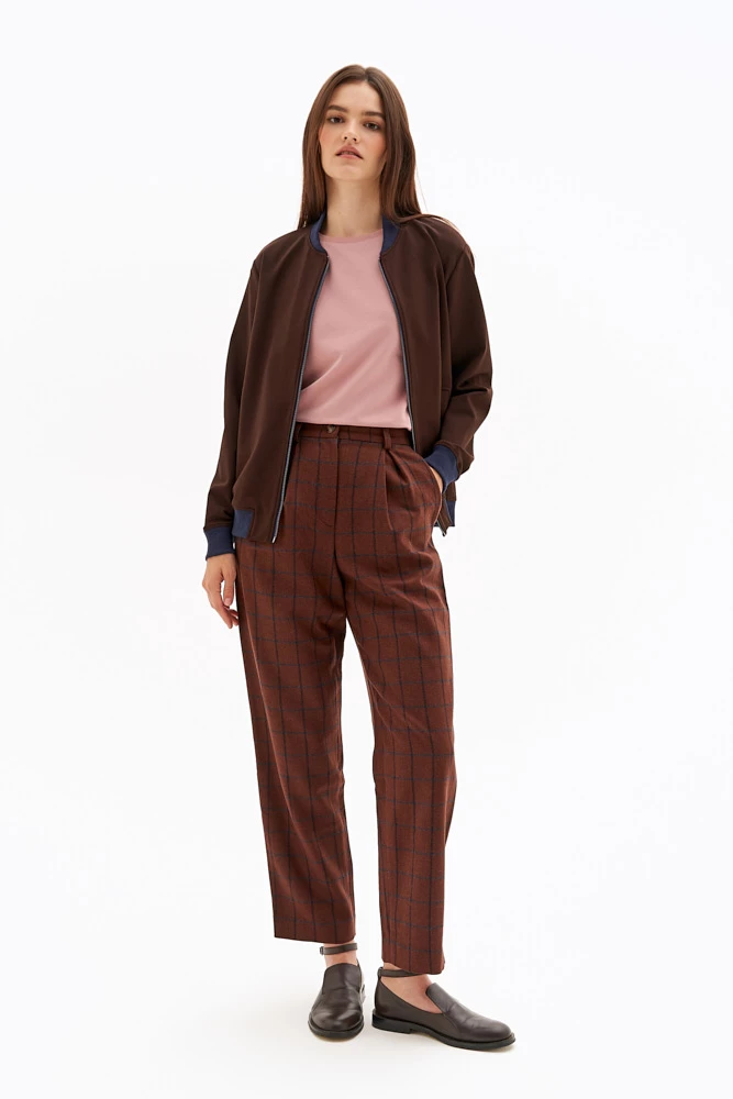 Бомбер на молнии