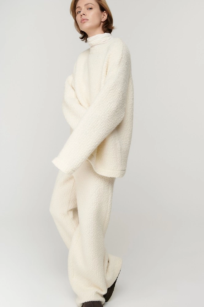 Свитшот из фактурной шерсти