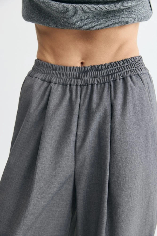 Брюки широкие с эластичным поясом