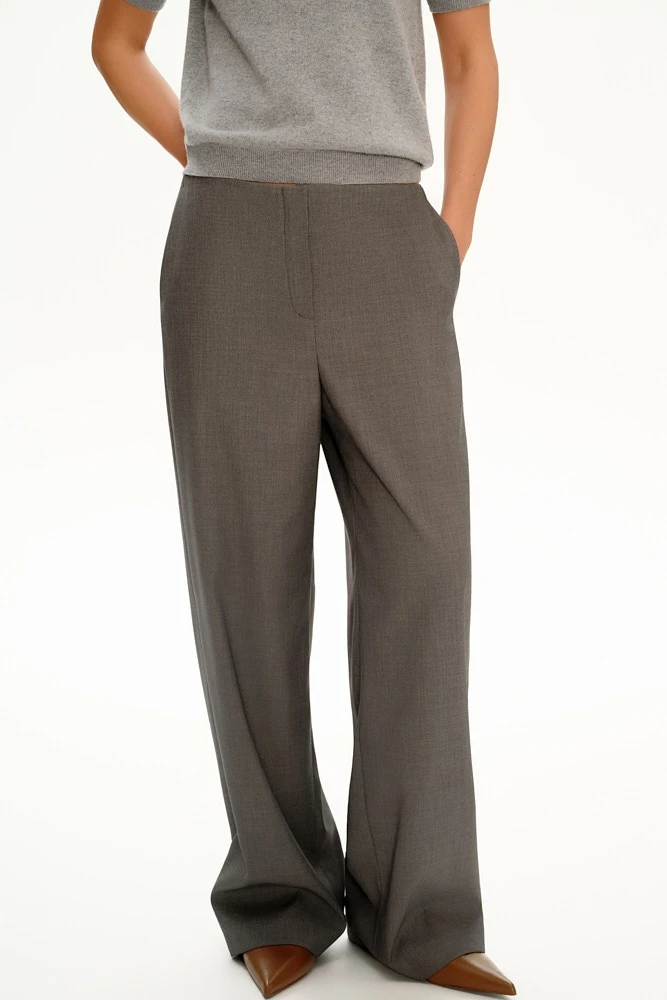 Брюки без пояса