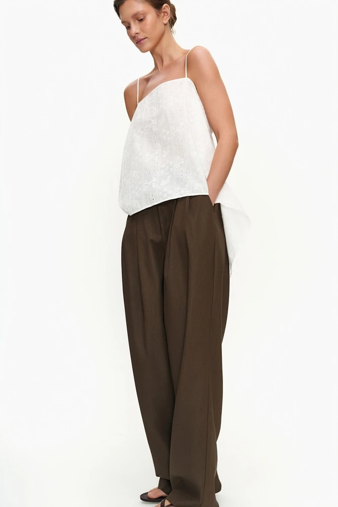 Топ на тонких бретелях из хлопка Broderie Anglaise