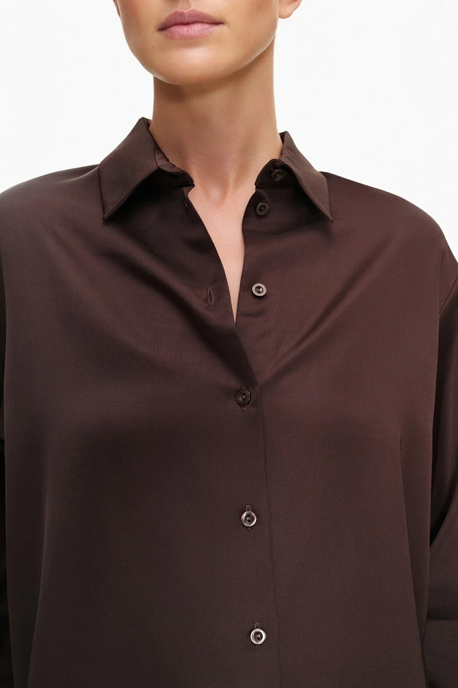 Рубашка из атласной ткани со льном