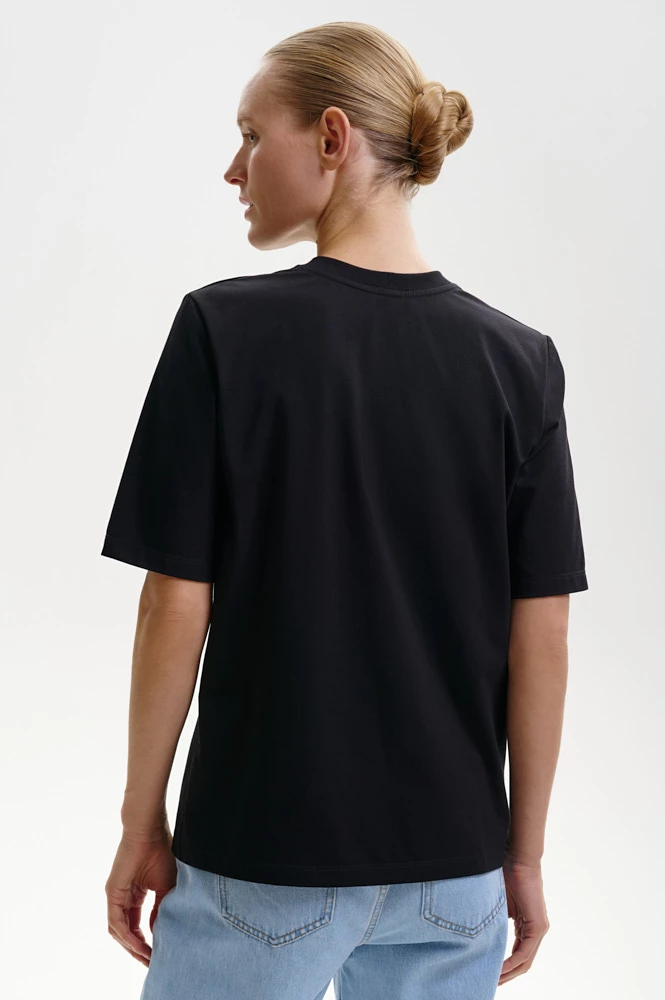 Футболка базовая с удлиненным рукавом