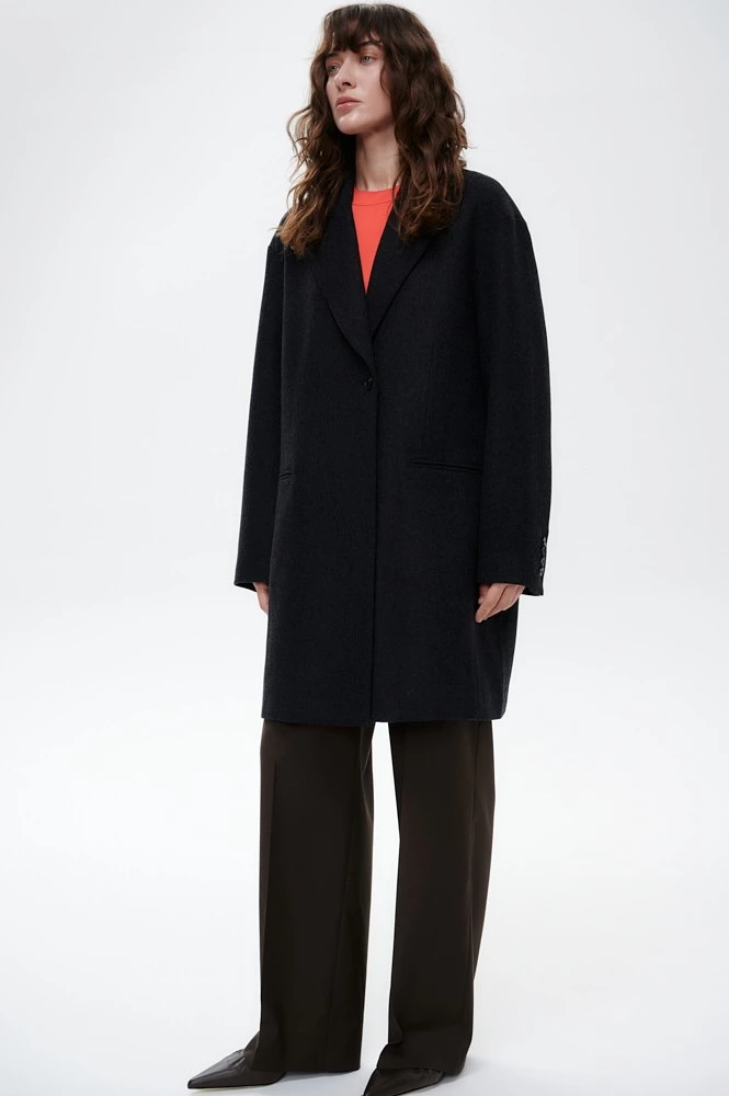 Пальто средней длины  из шерсти